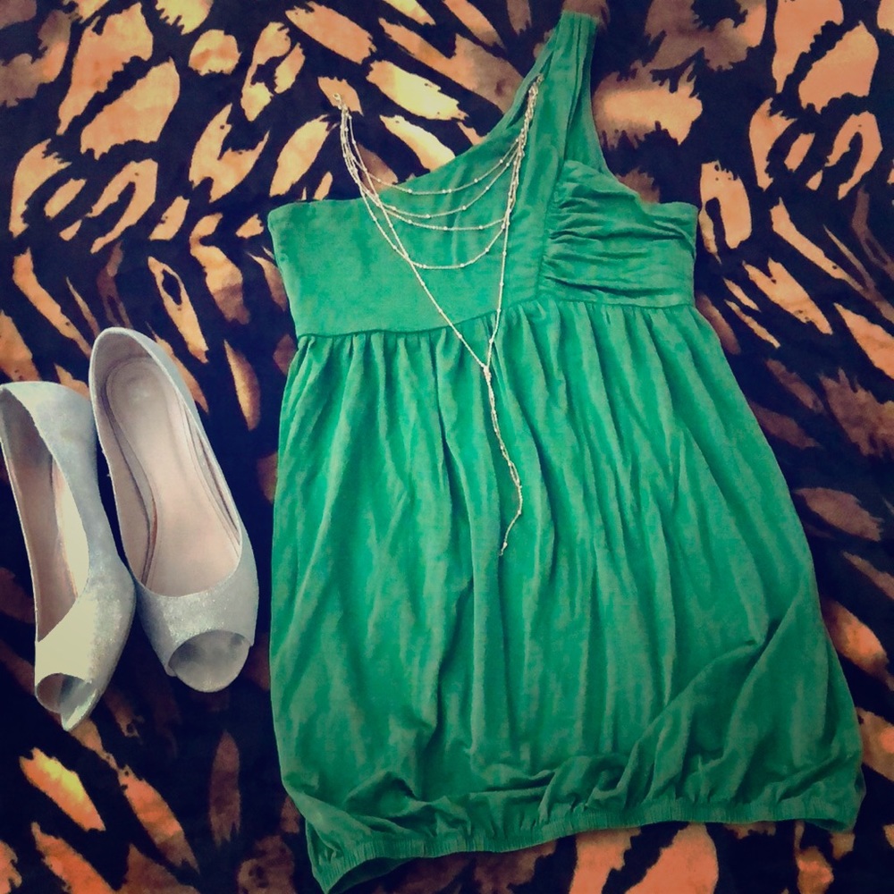 XOXO Green silk like one sided neck top